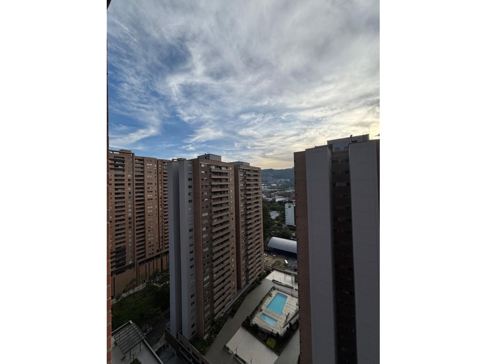 Apartamento disponible para Venta en Poblado, Sector Ciudad del Río