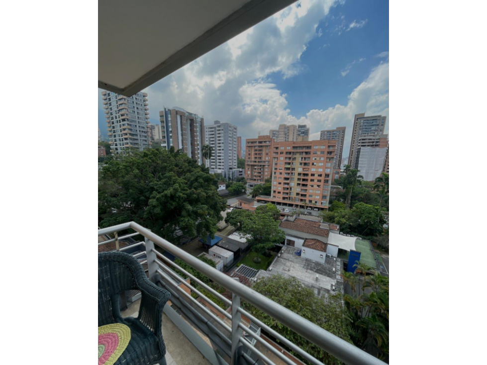 Apartamento disponible para Venta en el Poblado, Castropol.