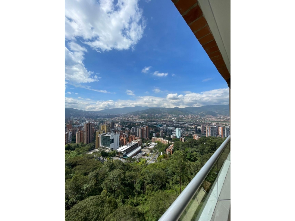 Apartamento para Renta tradicional ubicado en Las Palmas, Poblado.