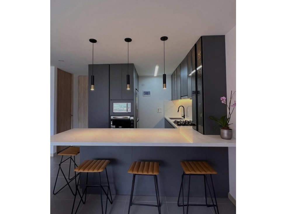 Apartamento disponible para la Venta en Envigado, Loma del Escobero. — foto 2