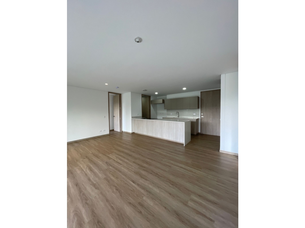 ¡PRECIO DE OPORTUNIDAD! EXCLUSIVO APARTAMENTO RIONEGRO SAJONIA — foto 4