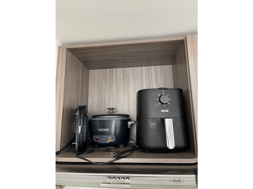 Apartamento disponible para Renta Amoblado en Sabaneta. — foto 4