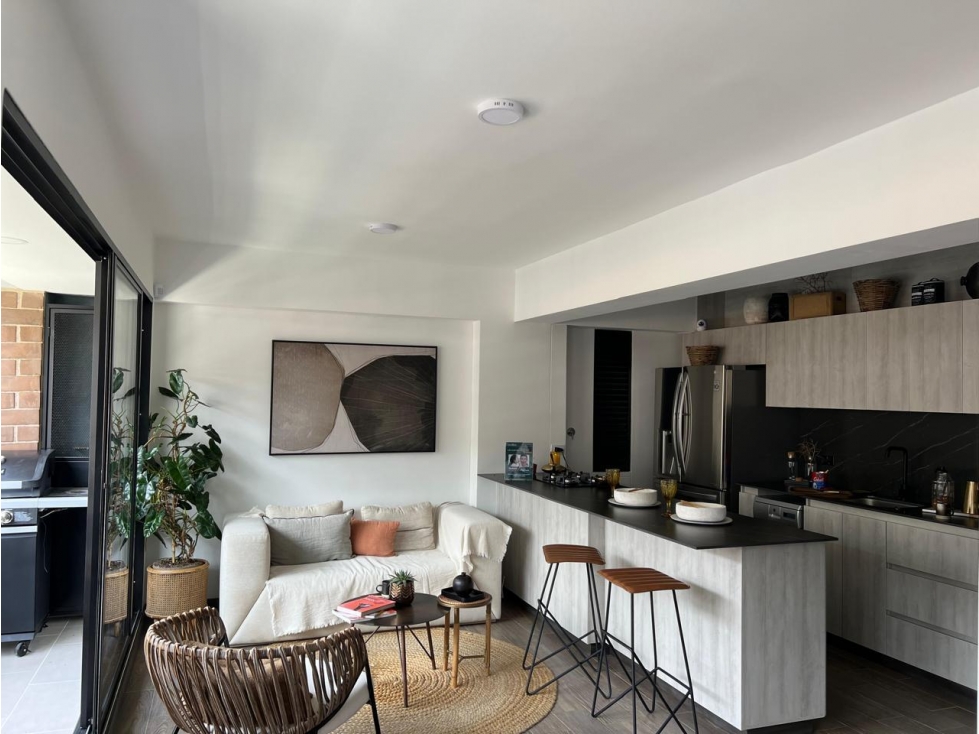 HERMOSO DUPLEX EN EL RETIRO PRECIO POR DEBAJO DE SALA DE VENTAS