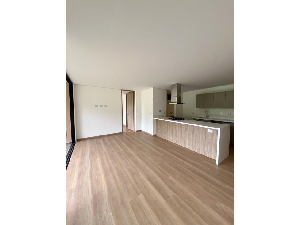 Apartamento disponible Arriendo tradicional en el Retiro. — foto 4
