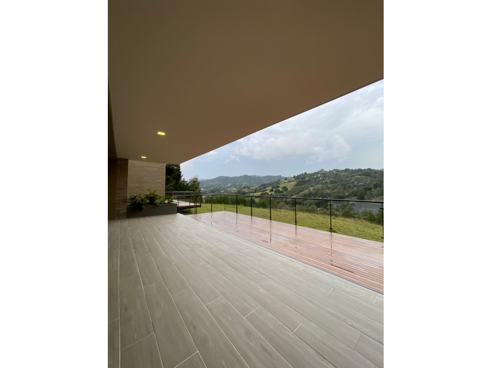 Casa disponible para arriendo tradicional Rionegro sector Sajonia — foto 5