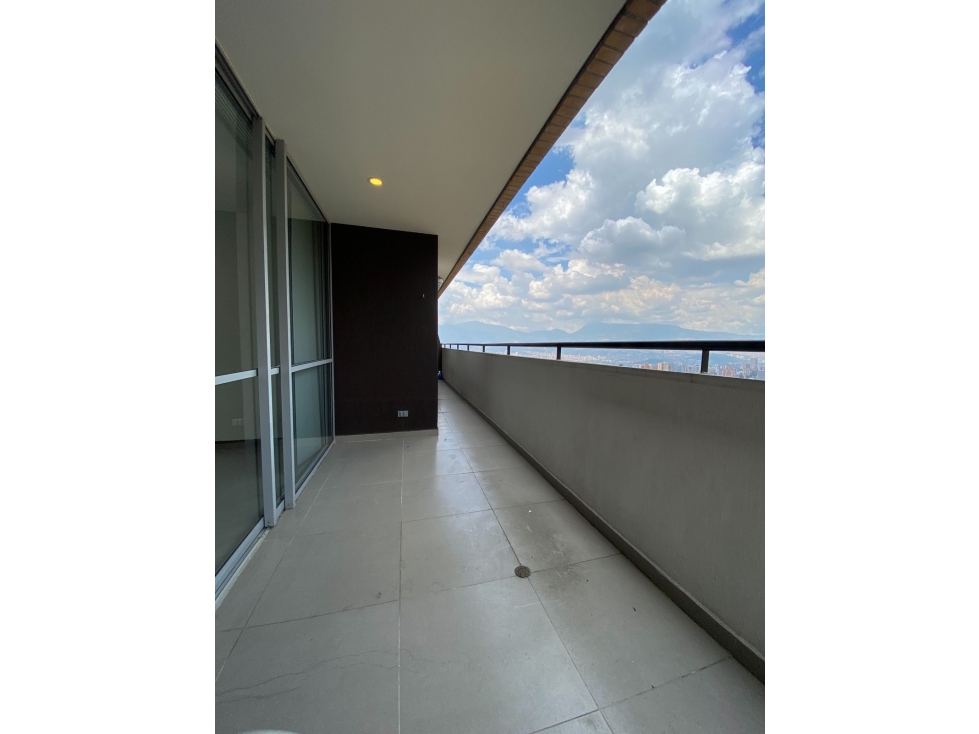 Apartamento para arriendo tradicional: Poblado, Los González