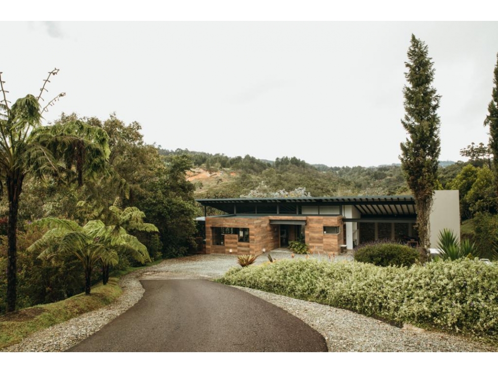 venta Casa campestre via aeropuerto