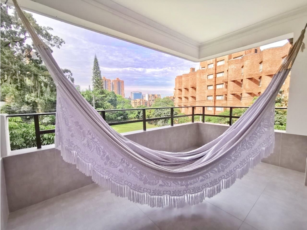 Apartamento amoblado para arriendo, El Poblado sector Castropol — foto 4