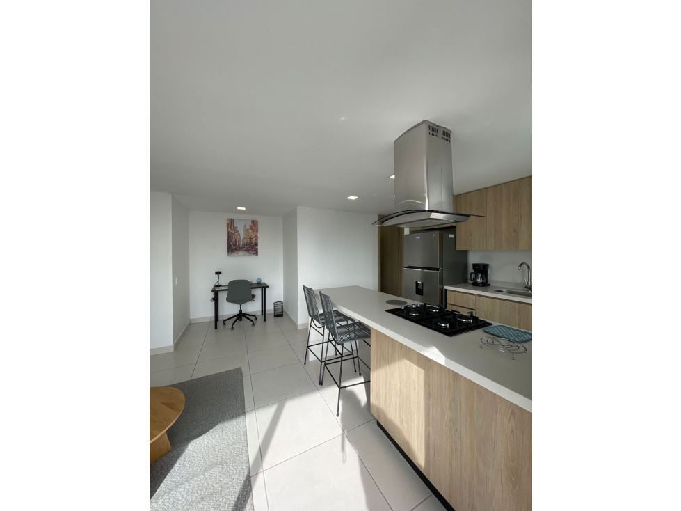 Apartamento disponible para Arriendo Amoblado Laureles, Santa gema — foto 3