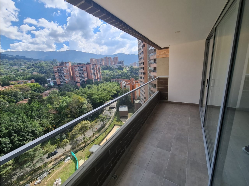APARTAMENTO SECTOR CUMBRES CON EXCELENTES ESPACIOS — foto 3