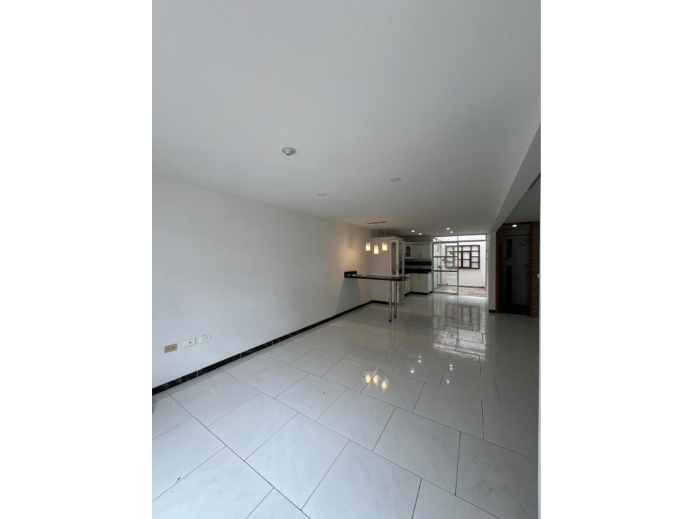 Excelente Casa disponible para Arriendo ubicada en la Ceja. - 2