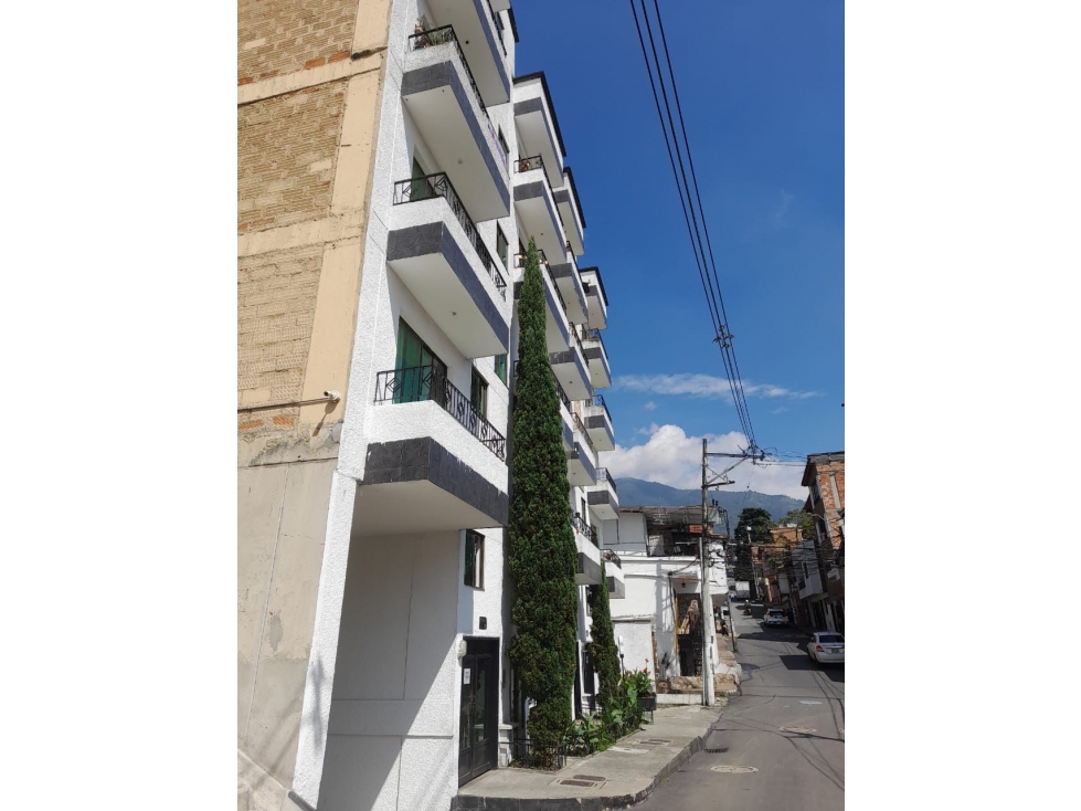 Apto 302 Torre B cerca al Parque ppal. de la Estrella Antioquia — foto 2