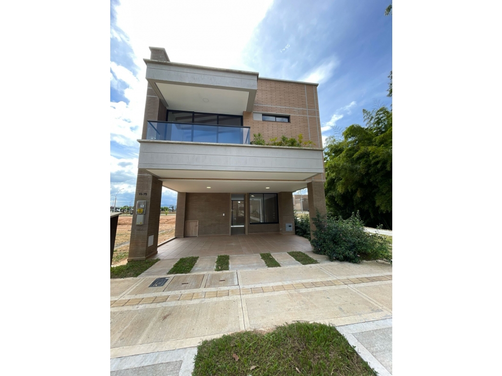 Casa disponible para Arriendo tradicional, Rionegro sector San Antonio