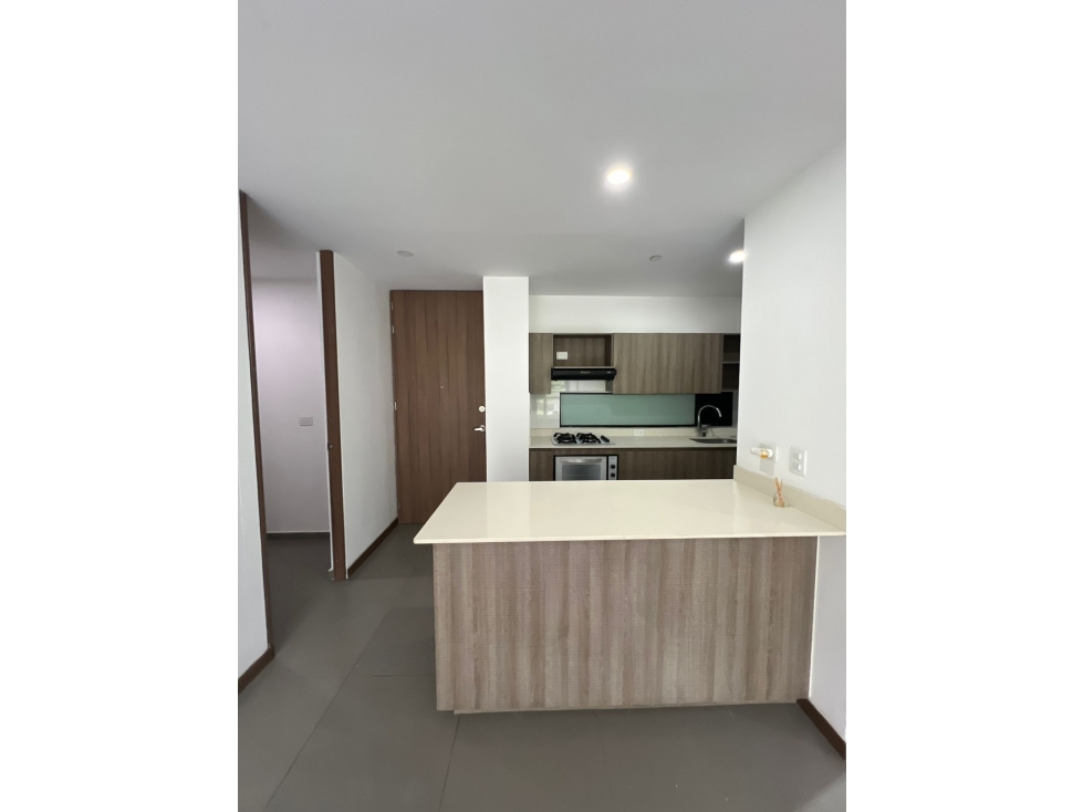 Apartamento para arriendo en Envigado sector Loma del Escobero. — foto 5