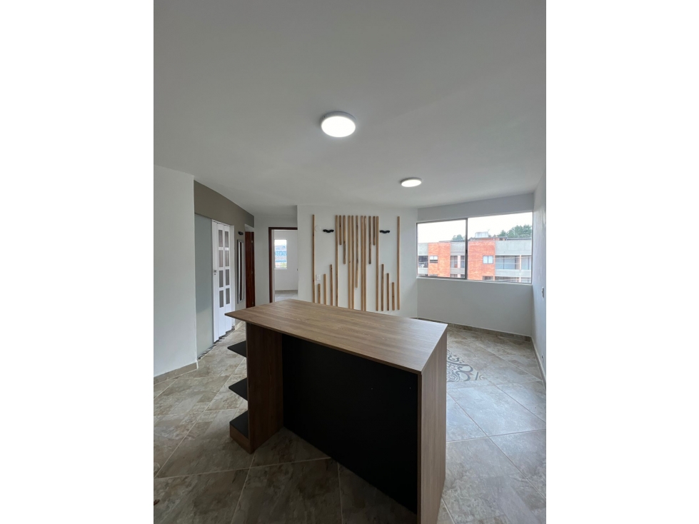 Apartamento disponible para Renta tradicional, ubicado en el Retiro.