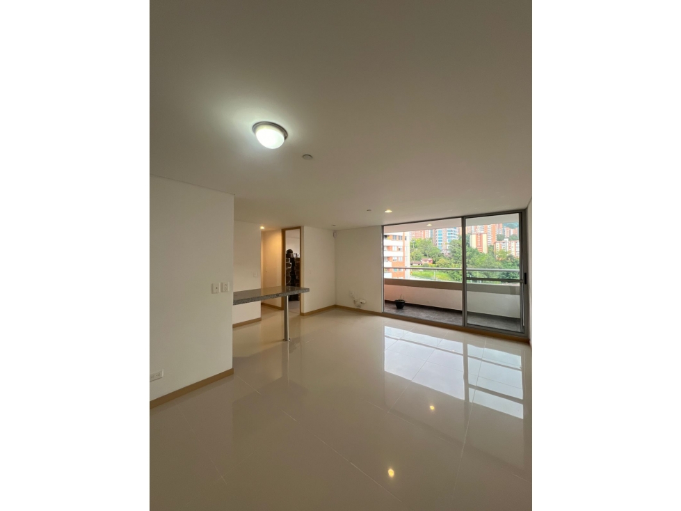 Apartamento disponible en Renta tradicional. Envigado la Abadía. — foto 2