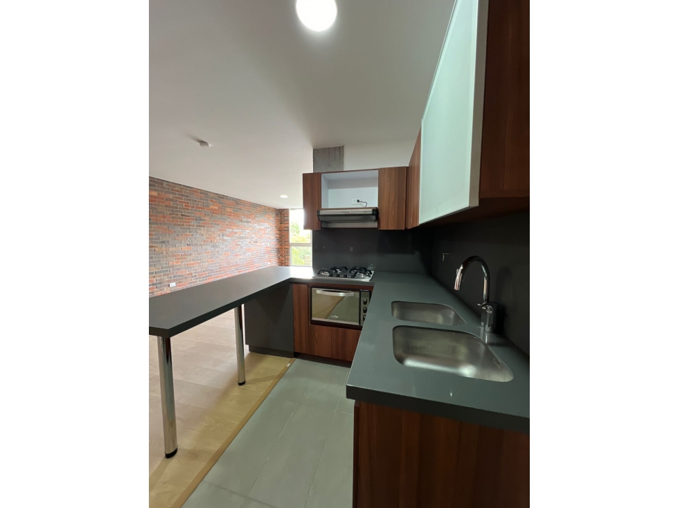 Apartaestudio disponible para Renta, ubicado en el Retiro. — foto 2