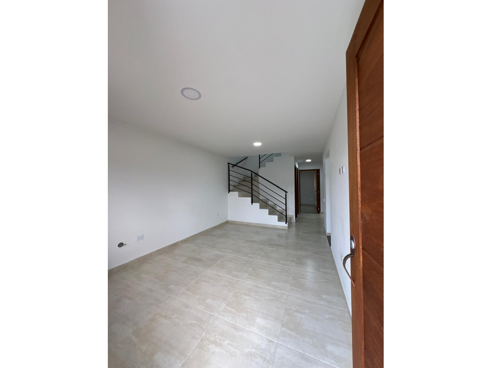 Casa Disponible para Renta Tradicional, la Ceja. - 2