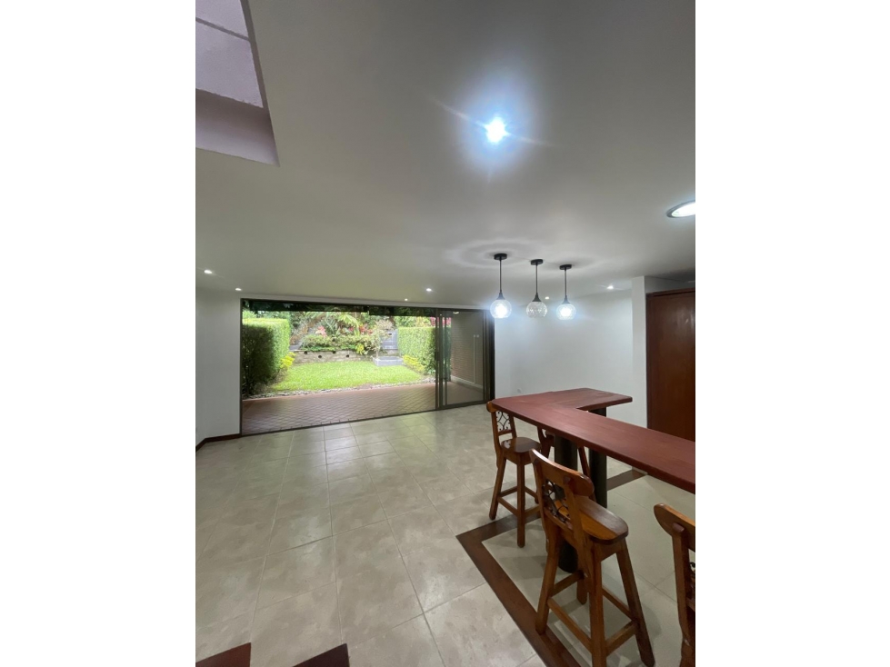 Casa para Arriendo tradicional. Envigado Loma del Chocho — foto 3
