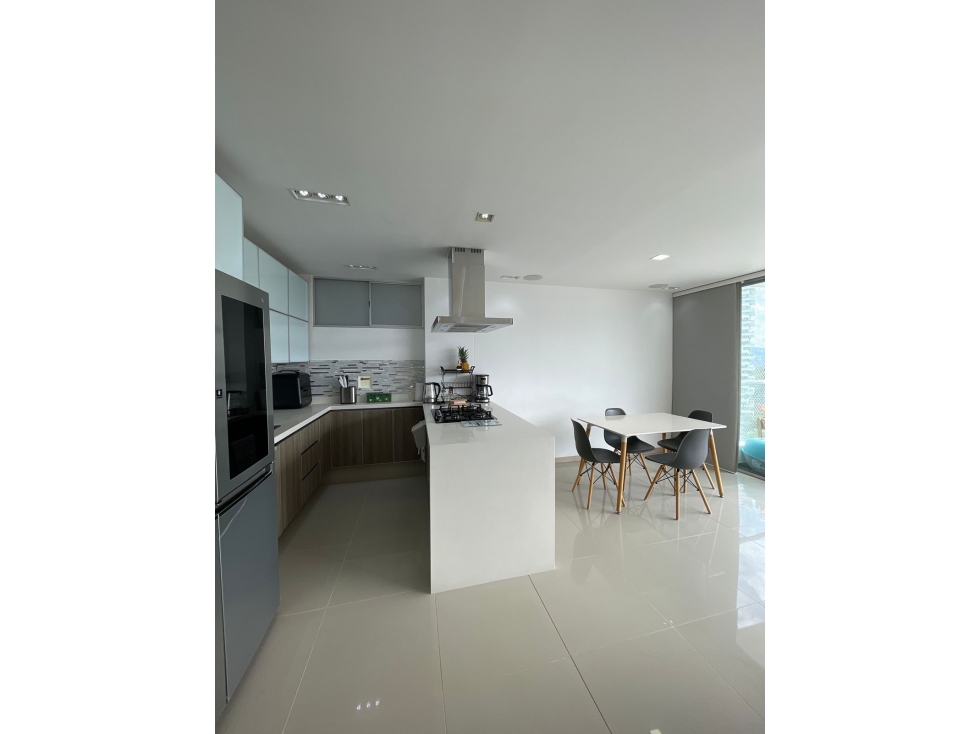 Apartamento Arriendo tradicional (sin amoblar) Loma del Indio Poblado. — foto 4