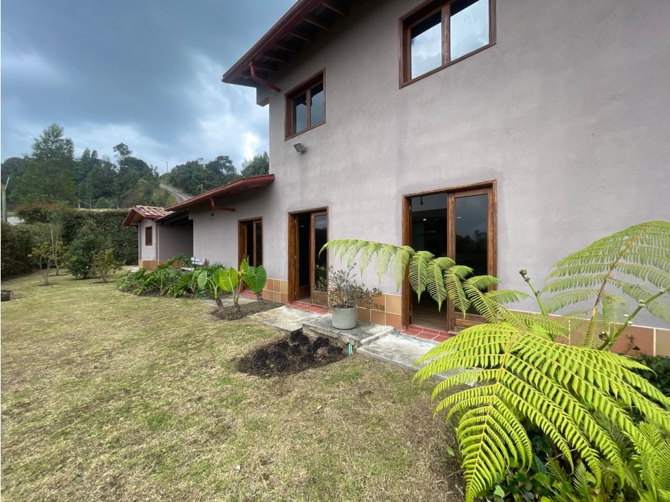 Casa disponible para Arriendo tradicional, Envigado sector el Escobero — foto 2