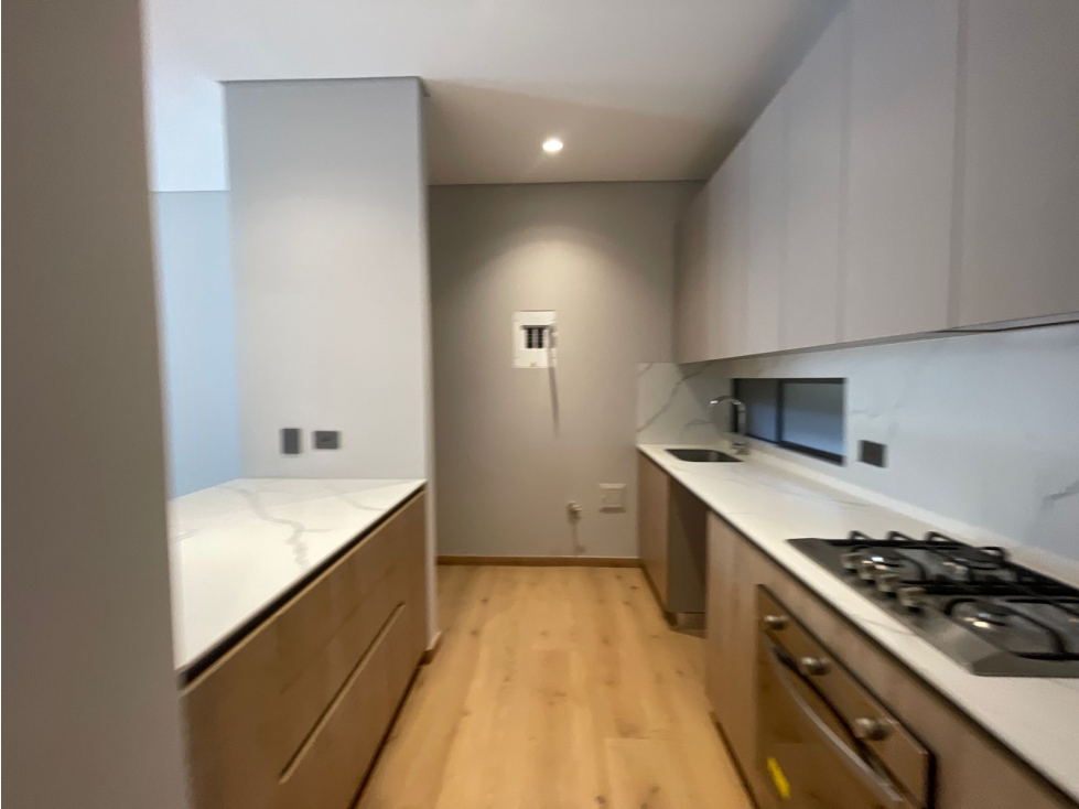 Apartamento para Arriendo tradicional, Poblado sector Castropol. — foto 4
