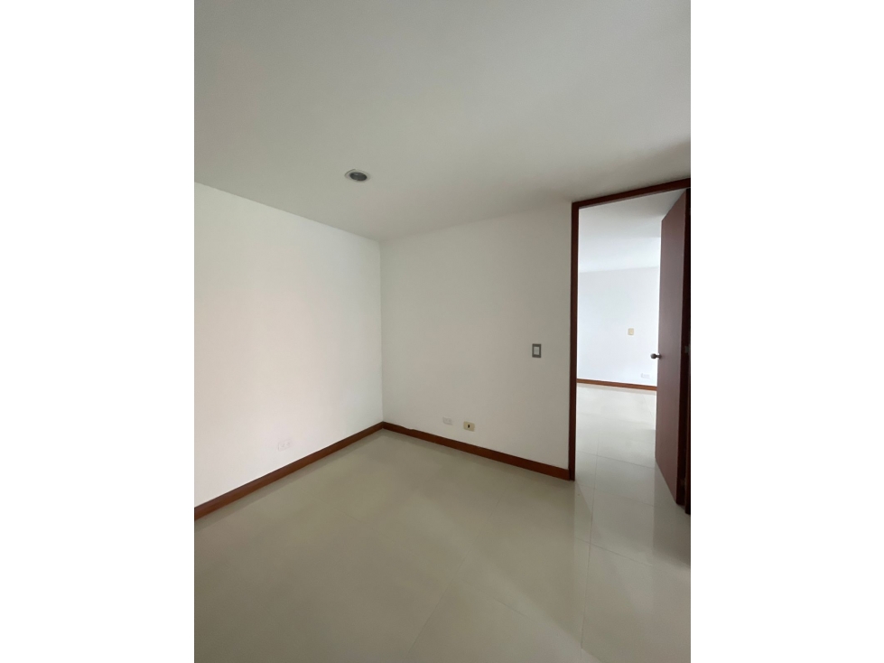 Apartamento para Arriendo tradicional. Envigado, Las Cumbres — foto 5