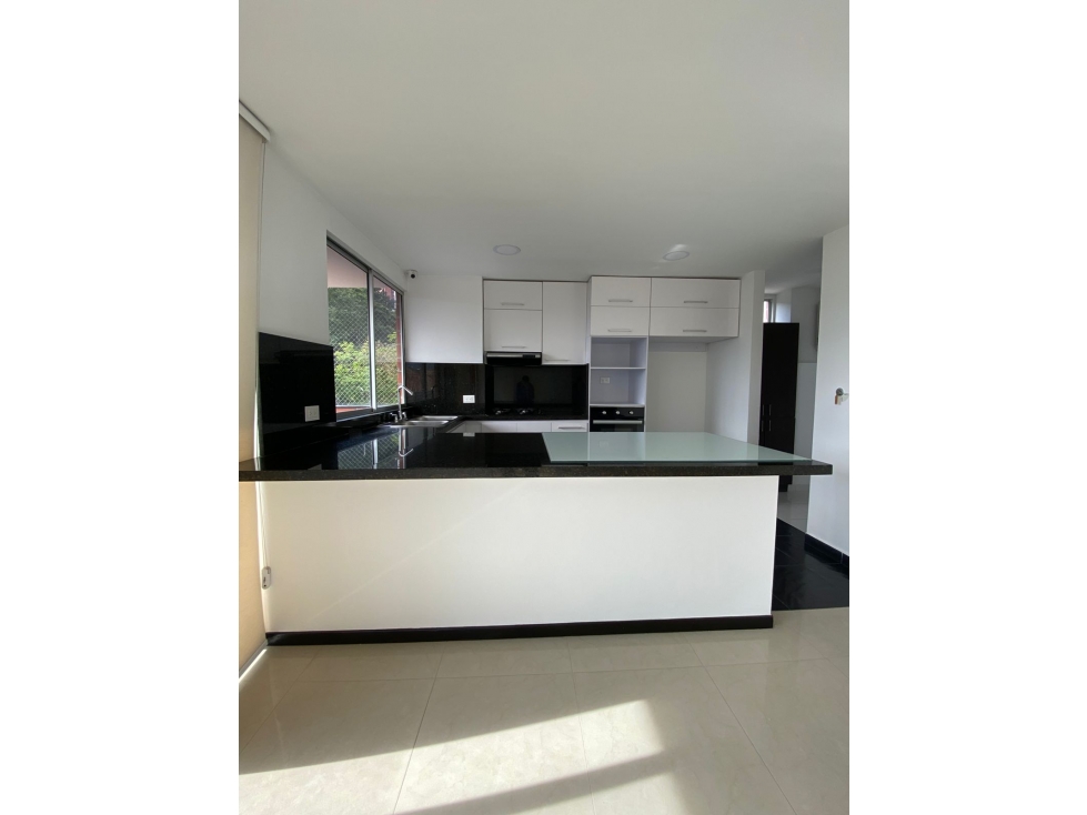 Apartamento para arriendo tradicional: Balcones de castropol — foto 3