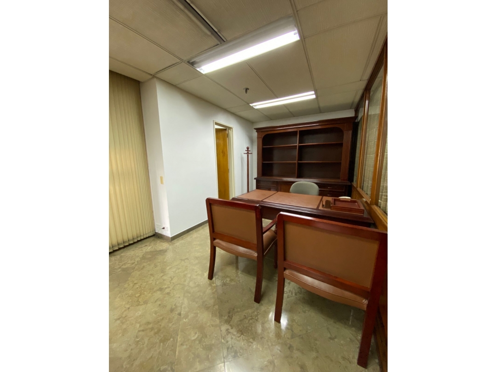 Oficina disponible para arriendo amoblado en el Poblado, Milla de oro — foto 5