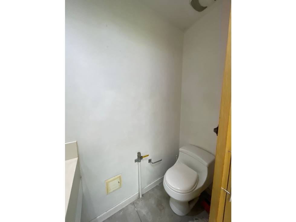 Oficina disponible para arriendo tradicional en Poblado, las Astorga — foto 5