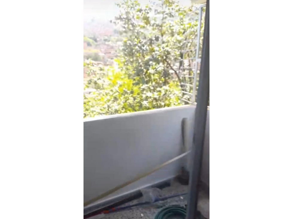 VENTA APARTAMENTO EN BUENOS AIRES MEDELLIN PAR REMODELAR — foto 2