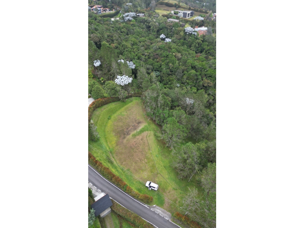 Lote en venta Alto del escobero — foto 3