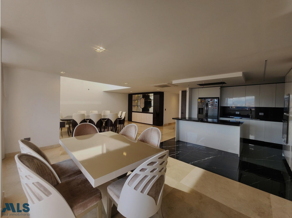 PENTHOUSE EN LAURELES — foto 2