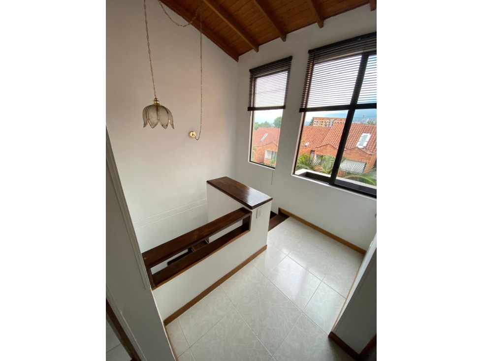 VENTA CASA DE 3 NIVELES EN ENVIGADO — foto 4