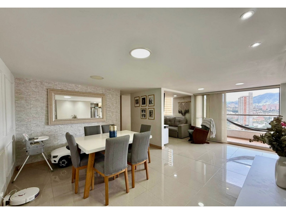 Hermoso apartamento en venta Sabaneta zona plana