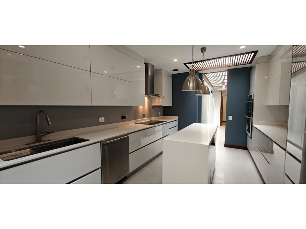 En venta apartamento mas exclusivo y grande el alto Palmas — foto 2