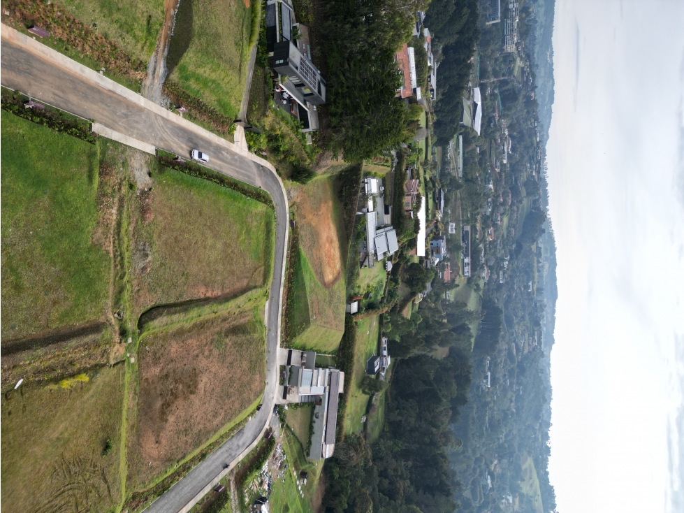 Lote en venta alto de palmas Envigado — foto 2