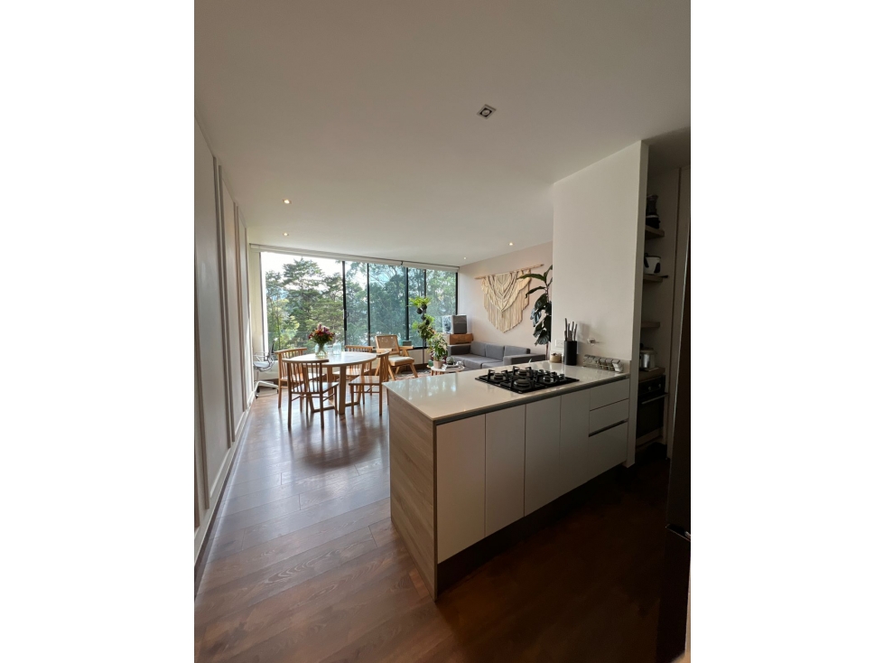 Apartaestudio para Renta (sin amoblar), Poblado sector San Lucas. — foto 2