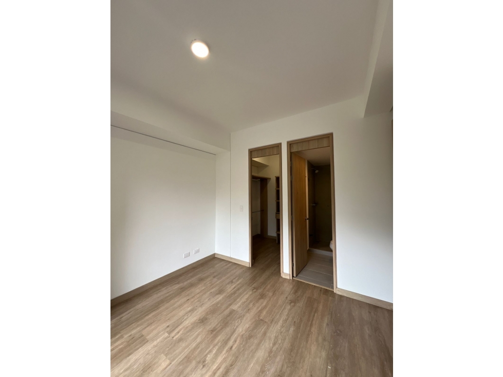 Apartamento, disponible para Renta tradicional, el Retiro. — foto 4