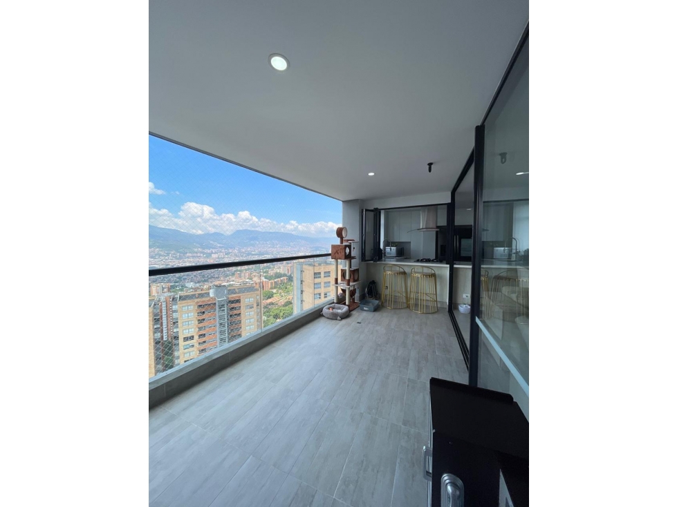 Apartamento Renta tradicional o Amoblado Envigado. Loma de las Brujas.