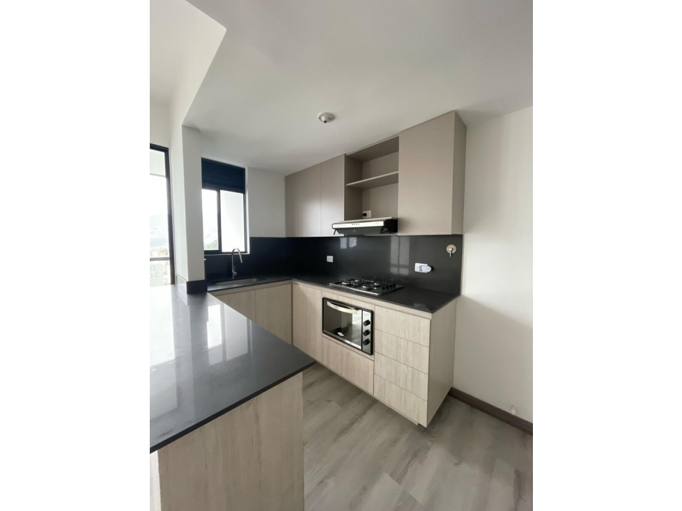 Apartamento para Arriendo tradicional en Las Palmas - Poblado. — foto 5