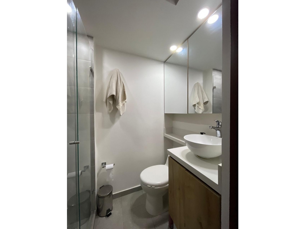 Apartamento disponible para Venta. Envigado alto de las Flores. — foto 4