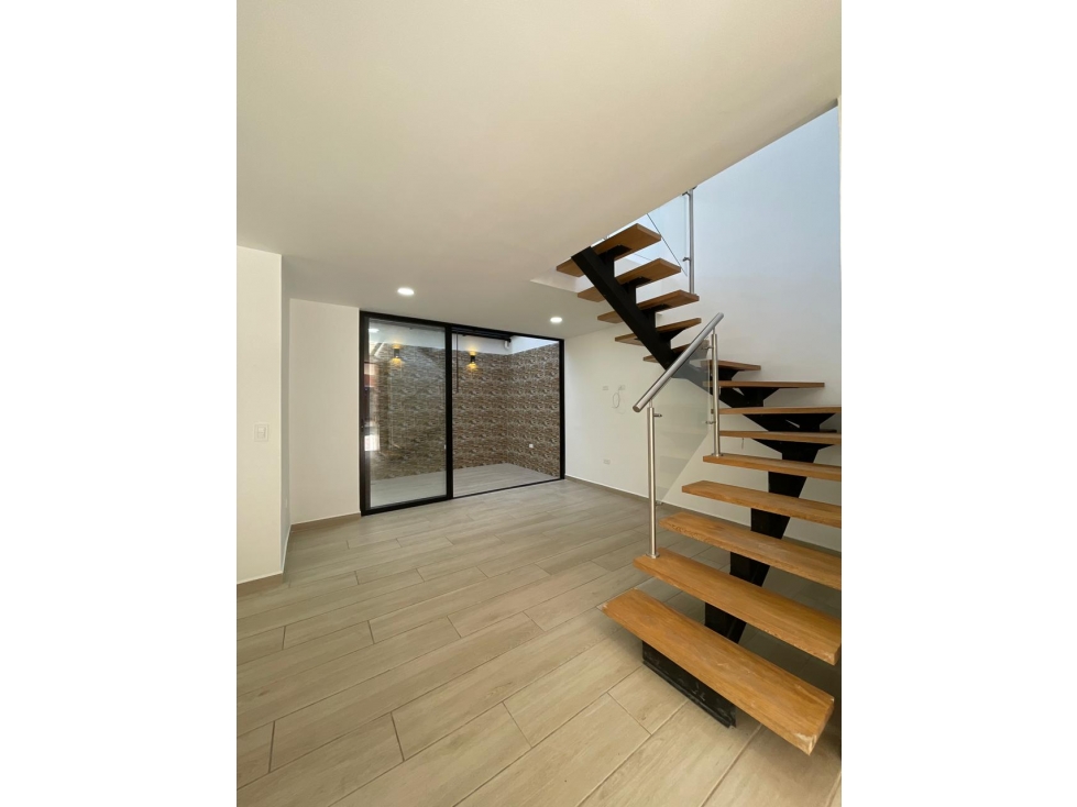 Casa disponible para Arriendo tradicional la Ceja, sector el Viva. — foto 3