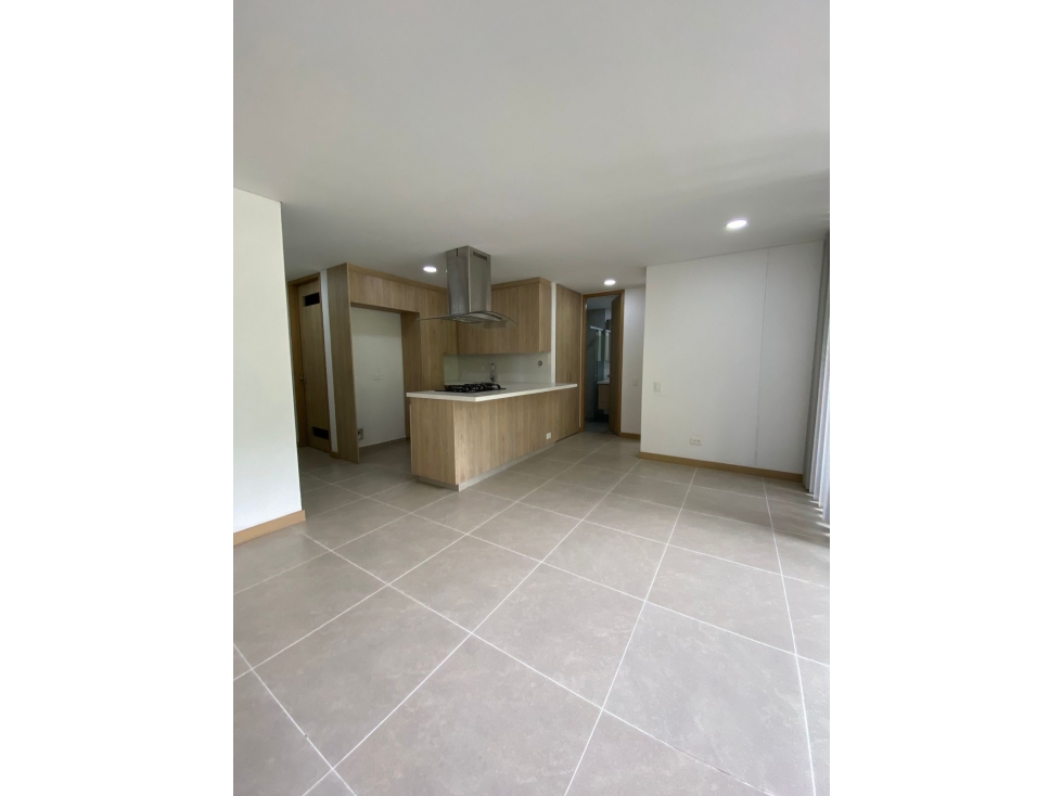 Apartamento disponible para arriendo tradicional: Poblado, las Palmas — foto 2
