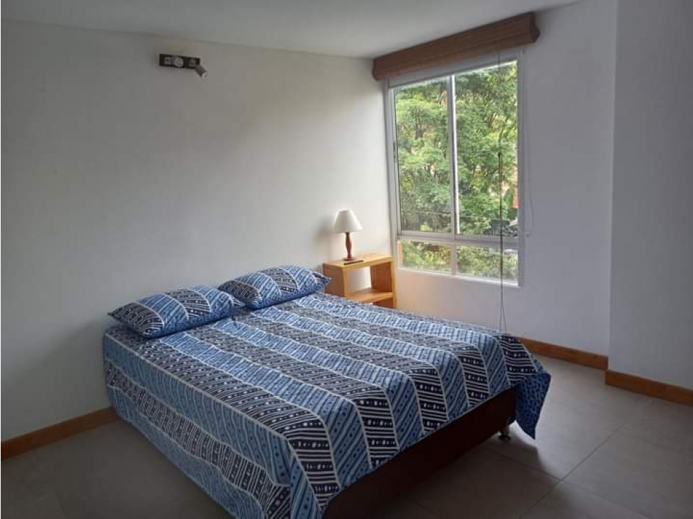 BAJÓ DE PRECIO!!! APARTAMENTO LA INFERIOR CON BALSOS POBLADO — foto 5