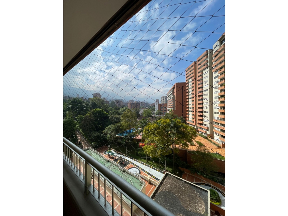 Apartamento Arriendo Amoblado en el Poblado La Frontera
