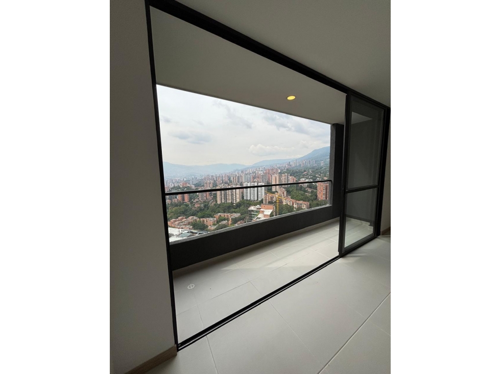 Apartamento disponible para Arriendo LOMA DE LAS BRUJAS — foto 3