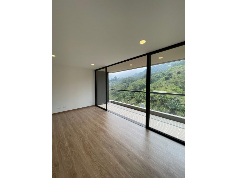 Apartamento disponible para Renta tradicional, Envigado-Trianon.