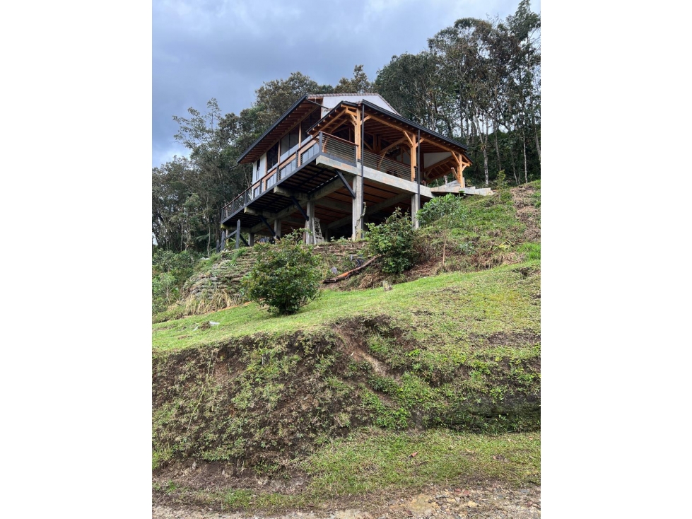 Casa para Arriendo tradicional el Retiro. Sector la Argentina — foto 2