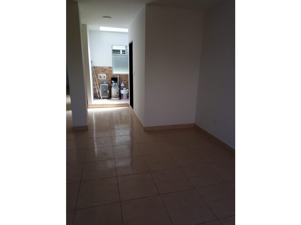 APTO CON EXCELENTE UBICACION PISO 3 — foto 3